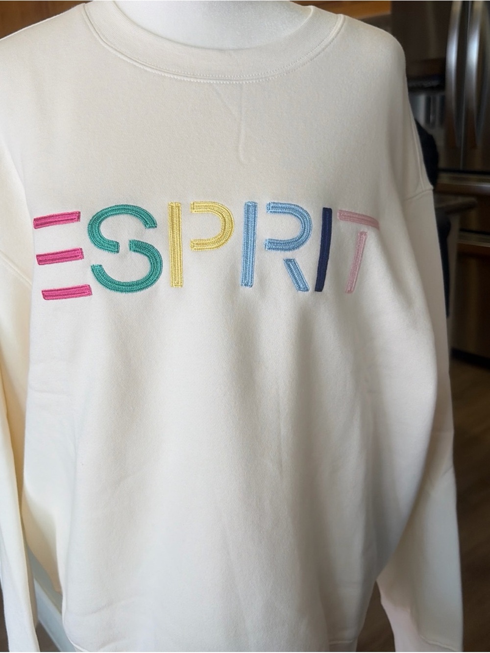 Esprit Cream Crewneck with Multicolor Embroidered Logo